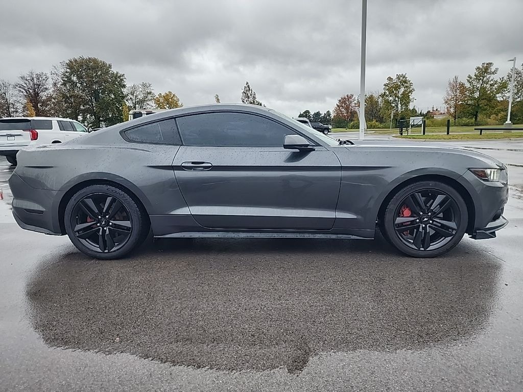 Used 2016 Ford Mustang  Coupe