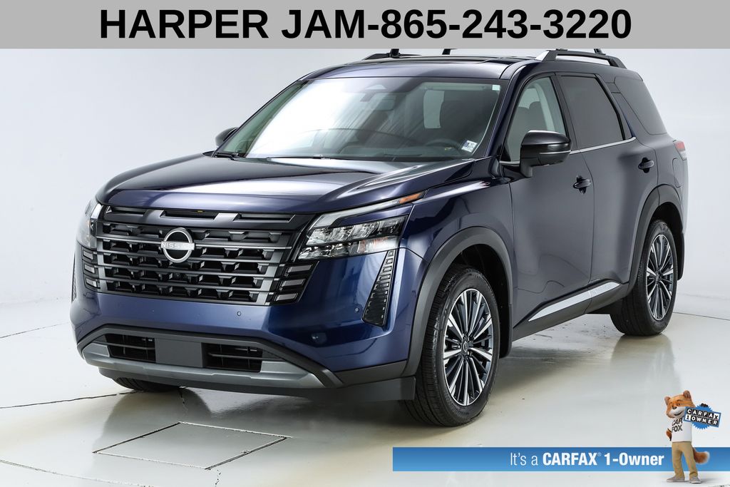 2026 Nissan Pathfinder Platinum 2WD's photo