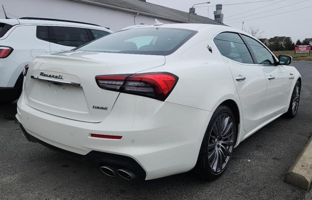 Used 2022 Maserati Ghibli Modena Q4 Sedan