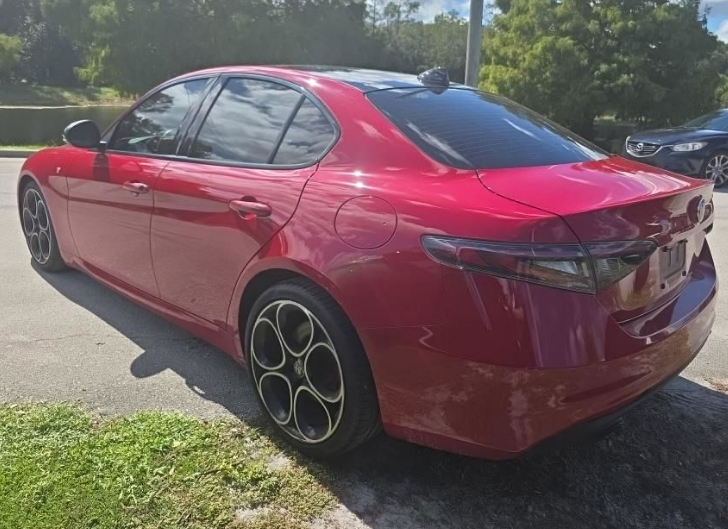 Used 2024 Alfa Romeo Giulia Ti Sedan