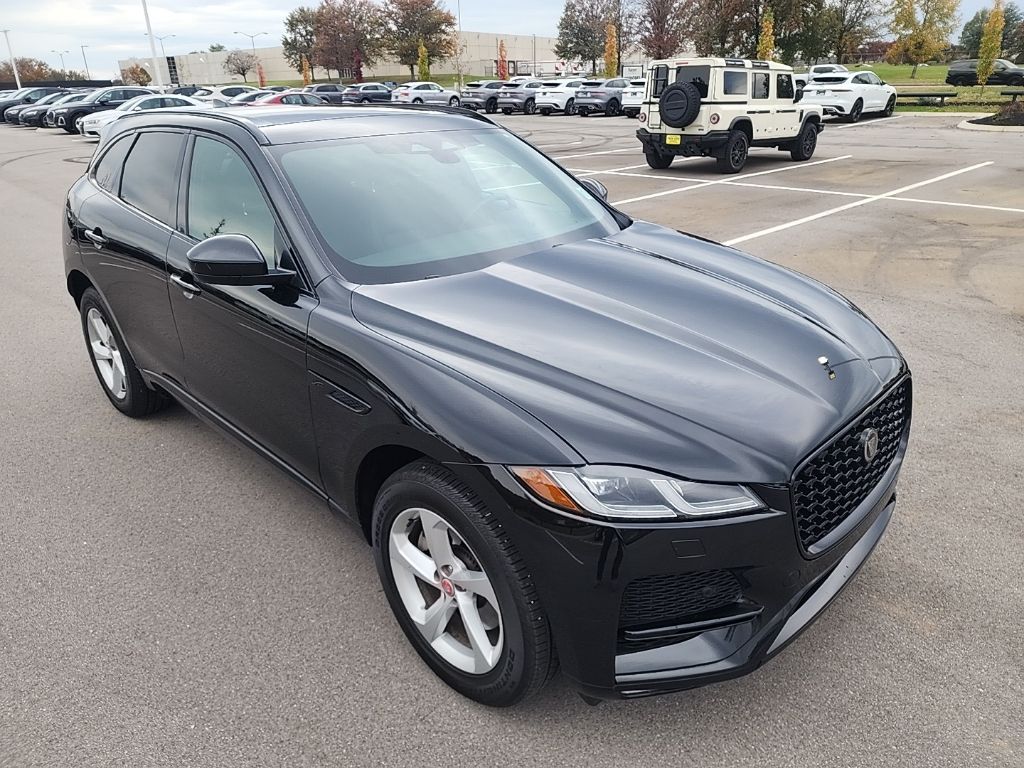 2023 Jaguar F-PACE P250 S photo 2