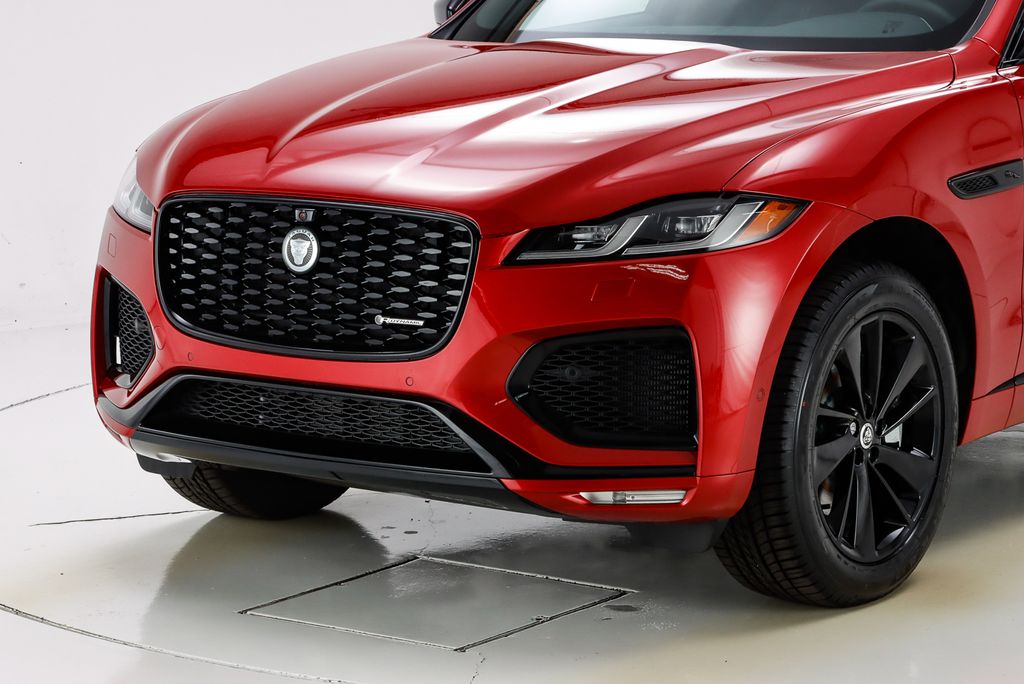 2025 Jaguar F-PACE P400 R-Dynamic S photo 2