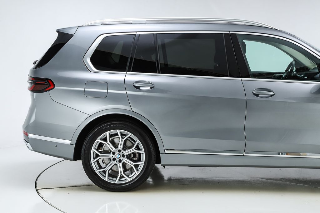 2024 BMW X7 40i - Photo 16