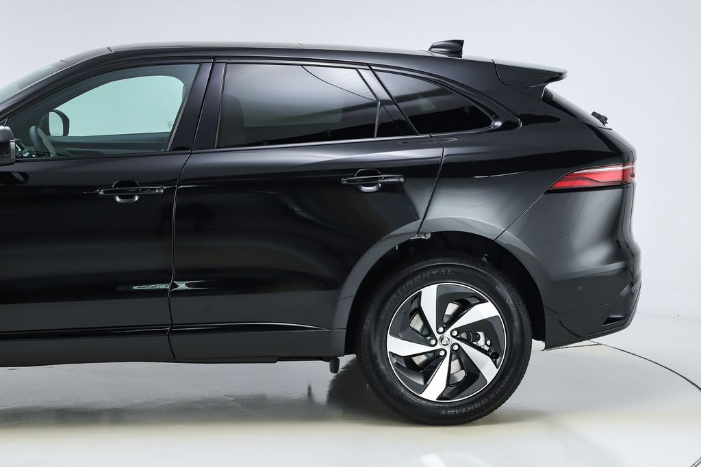 2026 Jaguar F-PACE P250 R-Dynamic S photo 4