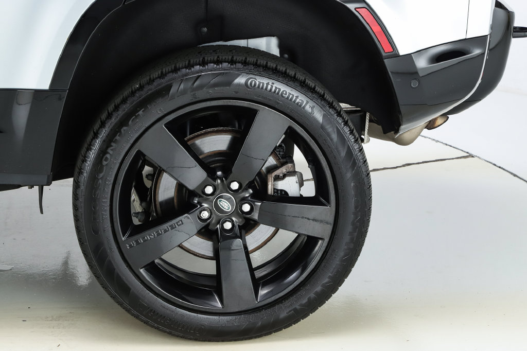 2023 Land Rover Defender X-Dynamic SE - Photo 45