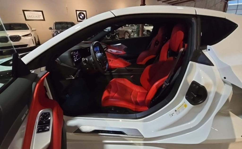 Used 2022 Chevrolet Corvette Stingray Stingray w/2LT Coupe