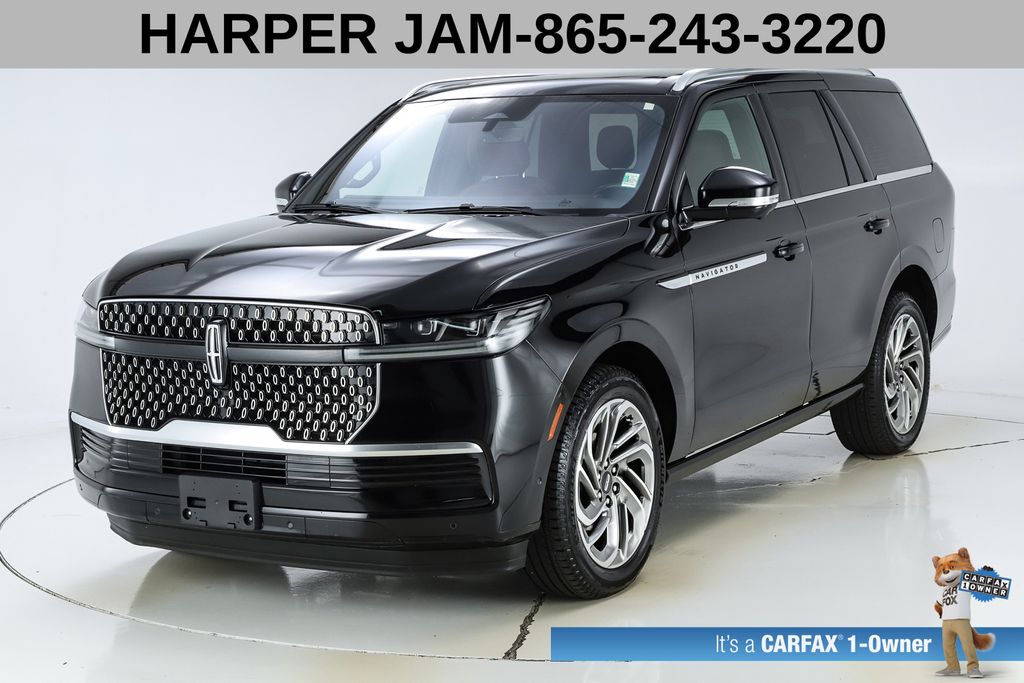 2025 Lincoln Navigator Reserve 4WD's photo