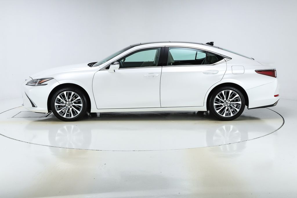 2019 Lexus ES 350 Ultra Luxury photo 2