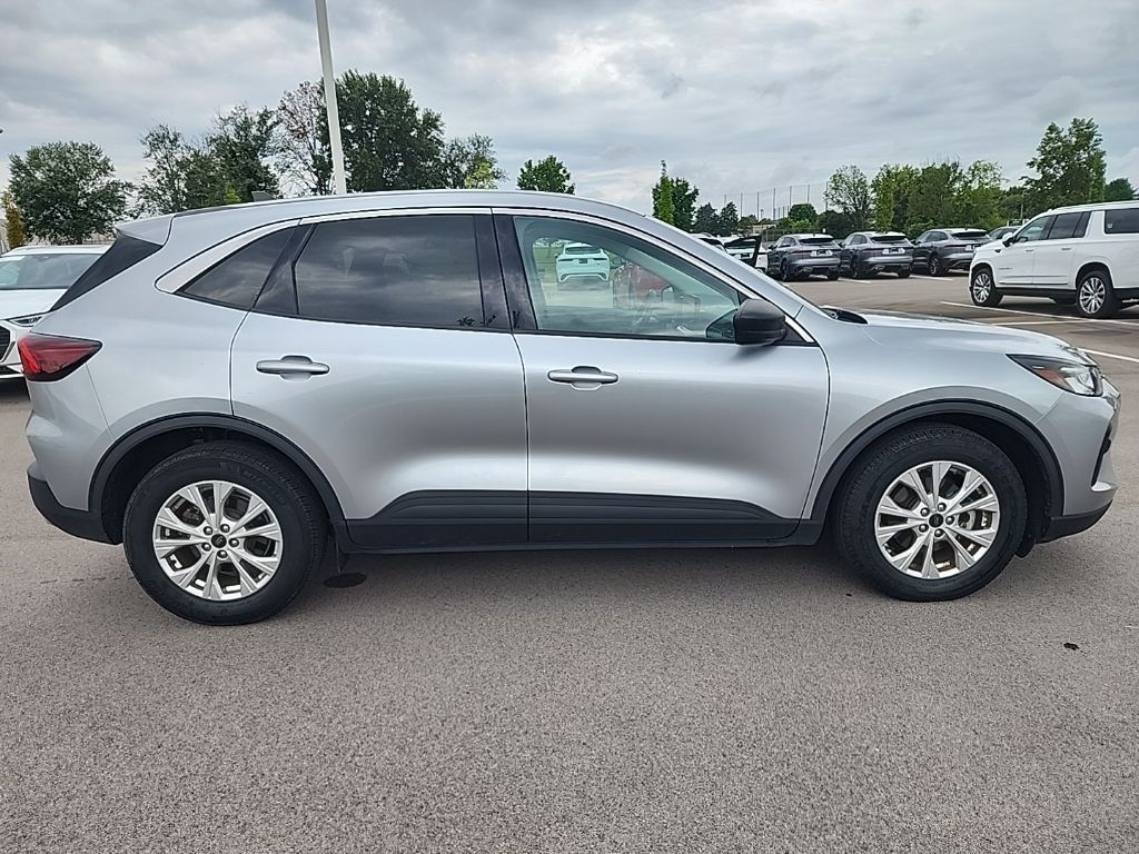 2023 Ford Escape Active photo 2