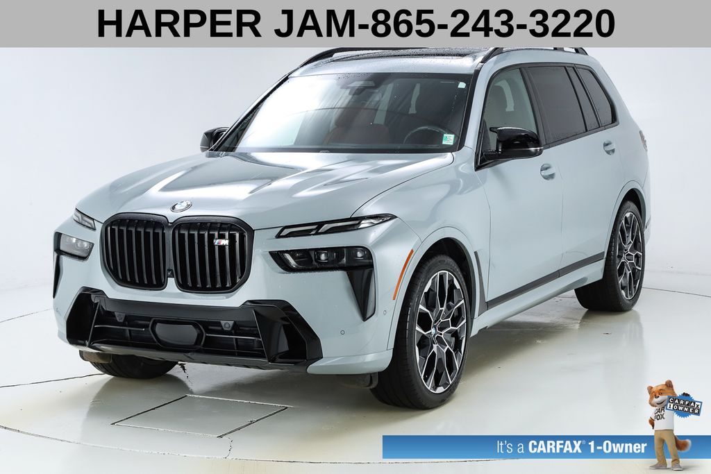 2024 BMW X7 M60i's photo