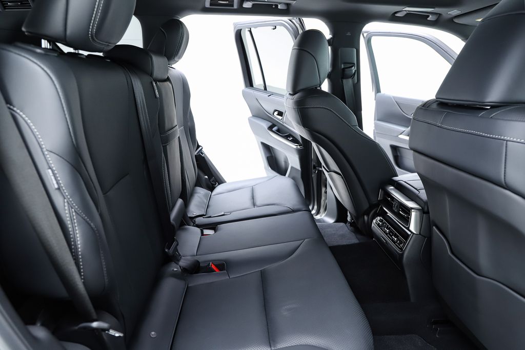 2025 Lexus LX Luxury - Photo 44