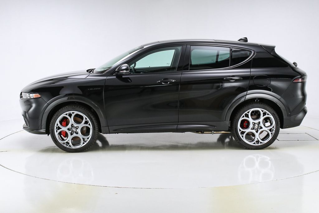 2024 Alfa Romeo Tonale Veloce photo 2