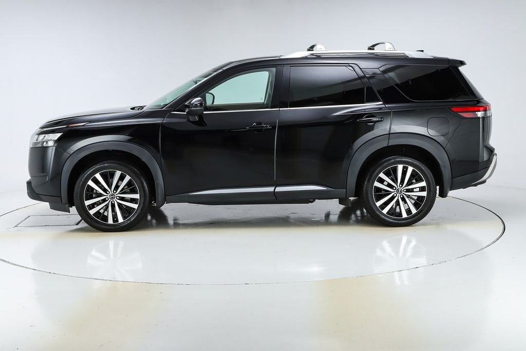 Used 2023 Nissan Pathfinder Platinum SUV