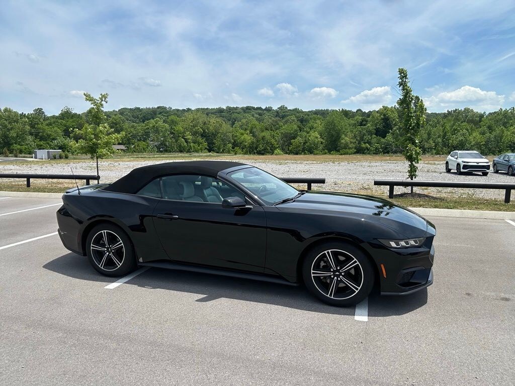 Used 2024 Ford Mustang Convertible