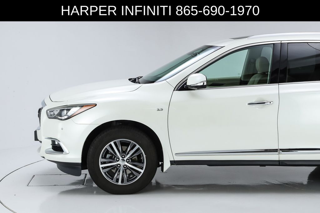 Used 2017 INFINITI QX60 Base SUV