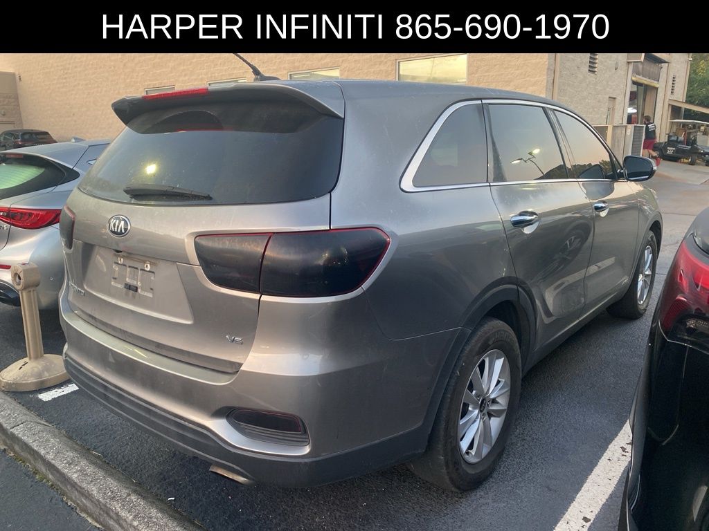 2019 Kia Sorento LX photo 3