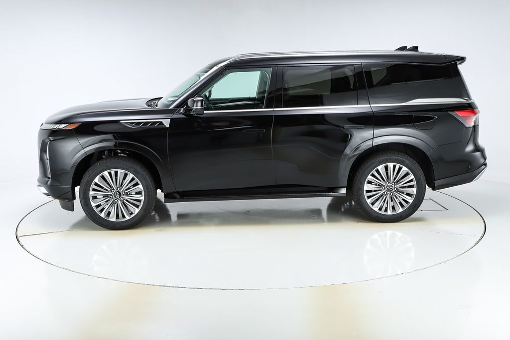 2025 Infiniti QX80 Luxe photo 2