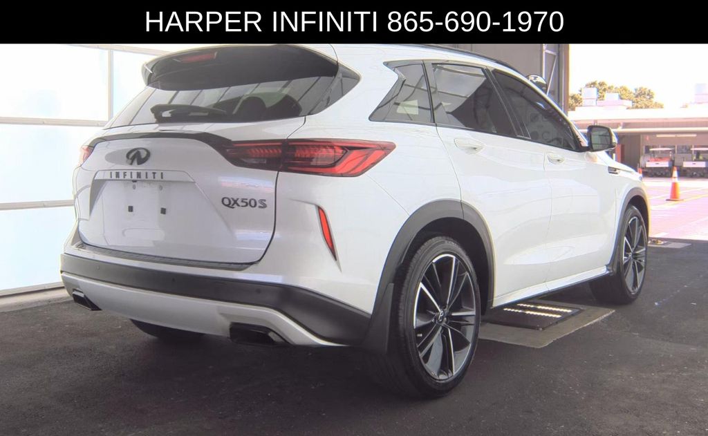 2023 Infiniti QX50 SPORT photo 3