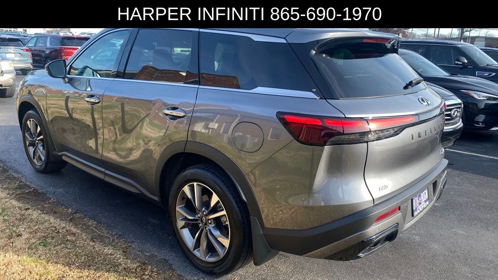 2025 Infiniti QX60 Luxe photo 2