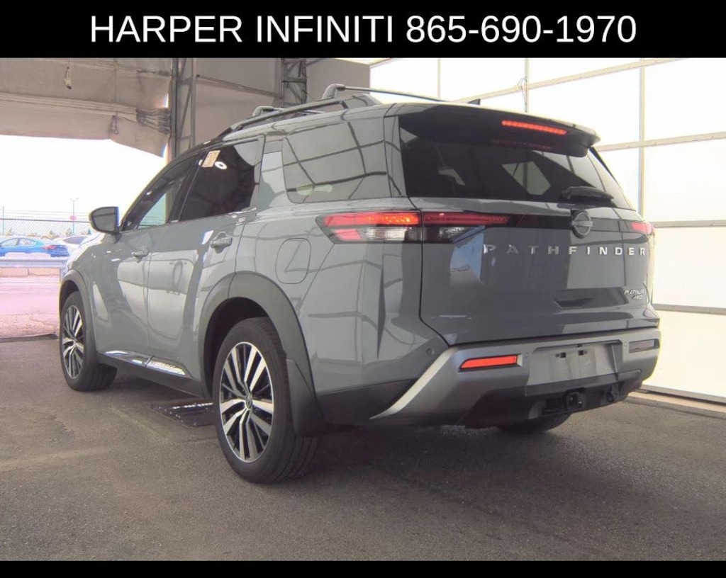 Used 2023 Nissan Pathfinder Platinum SUV