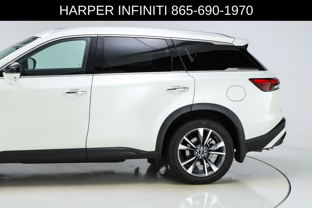 2025 Infiniti QX60 Luxe photo 4