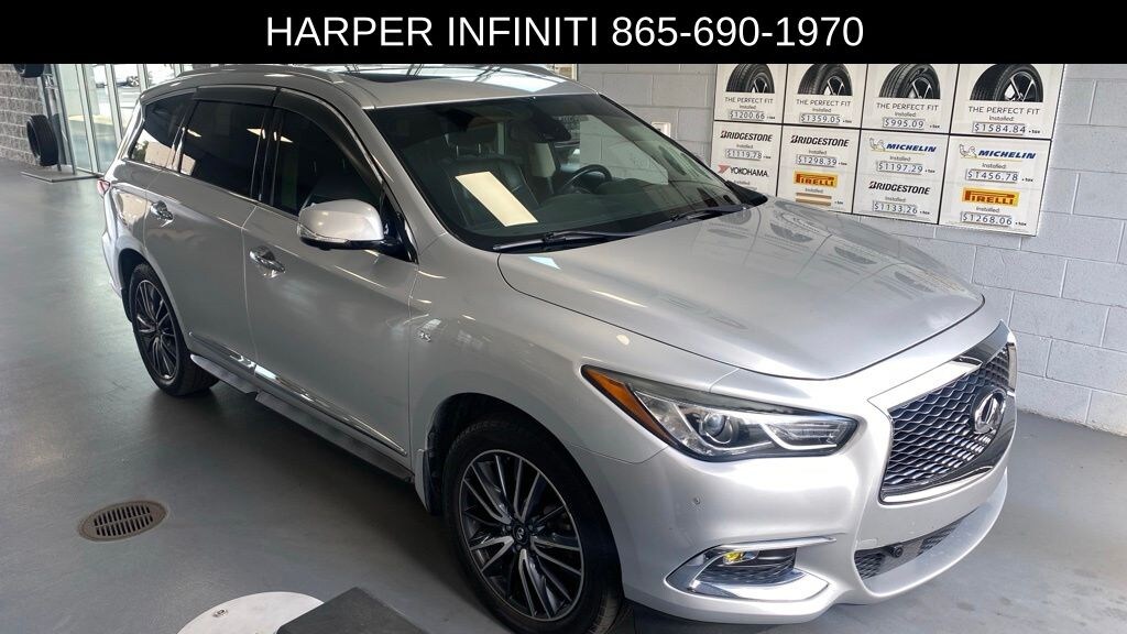 Used 2018 INFINITI QX60 SUV