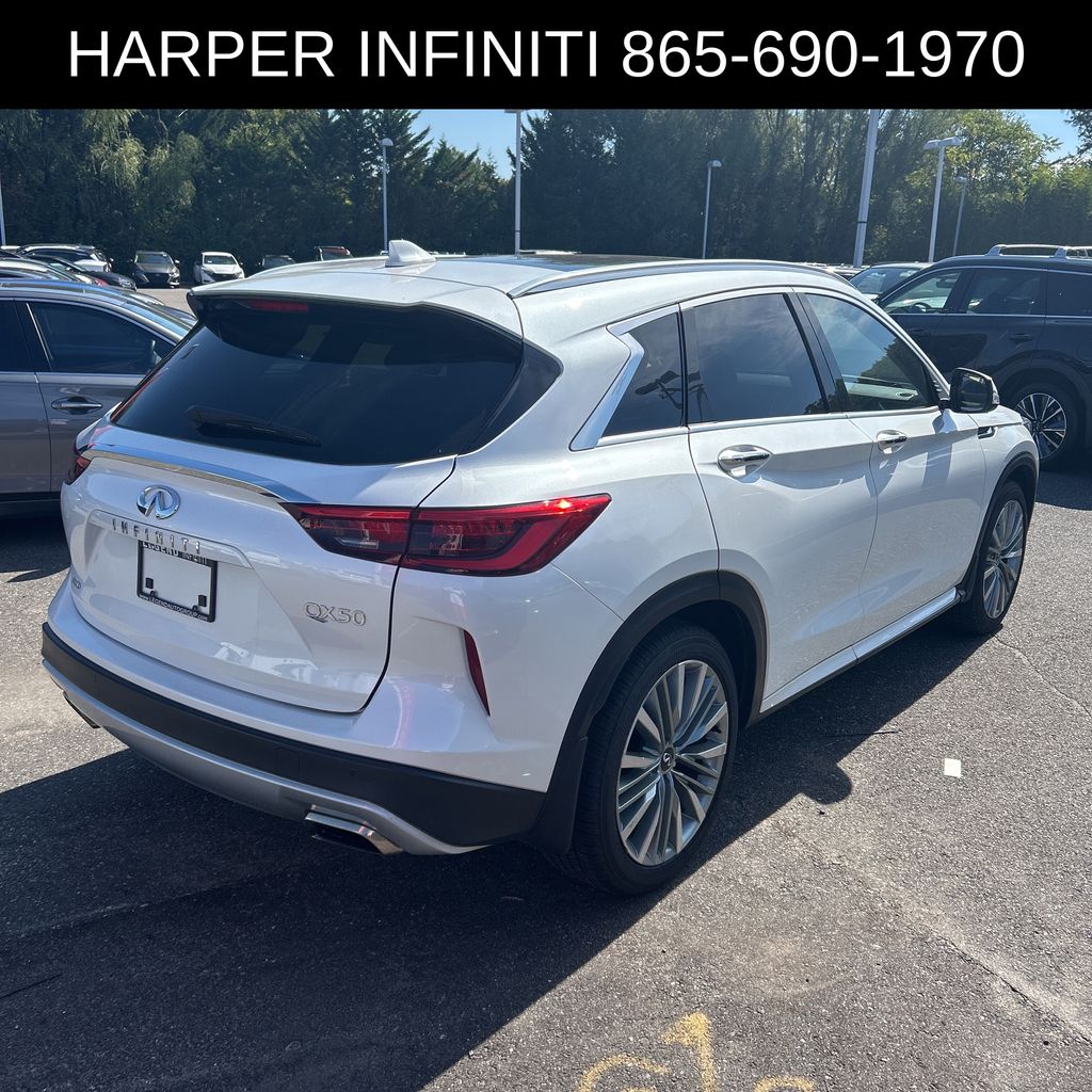 2024 Infiniti QX50 Sensory photo 3