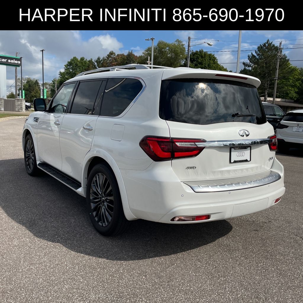 2022 Infiniti QX80 Sensory photo 2