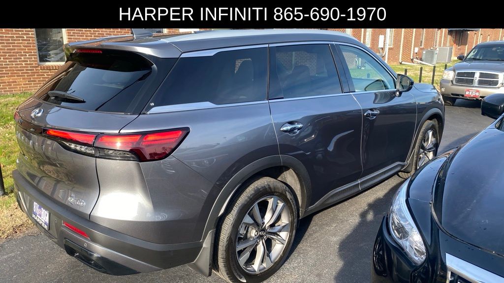 2025 Infiniti QX60 Luxe photo 3