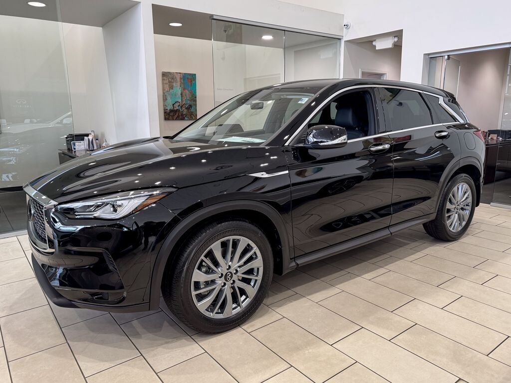 New 2025 INFINITI QX50 PURE SUV
