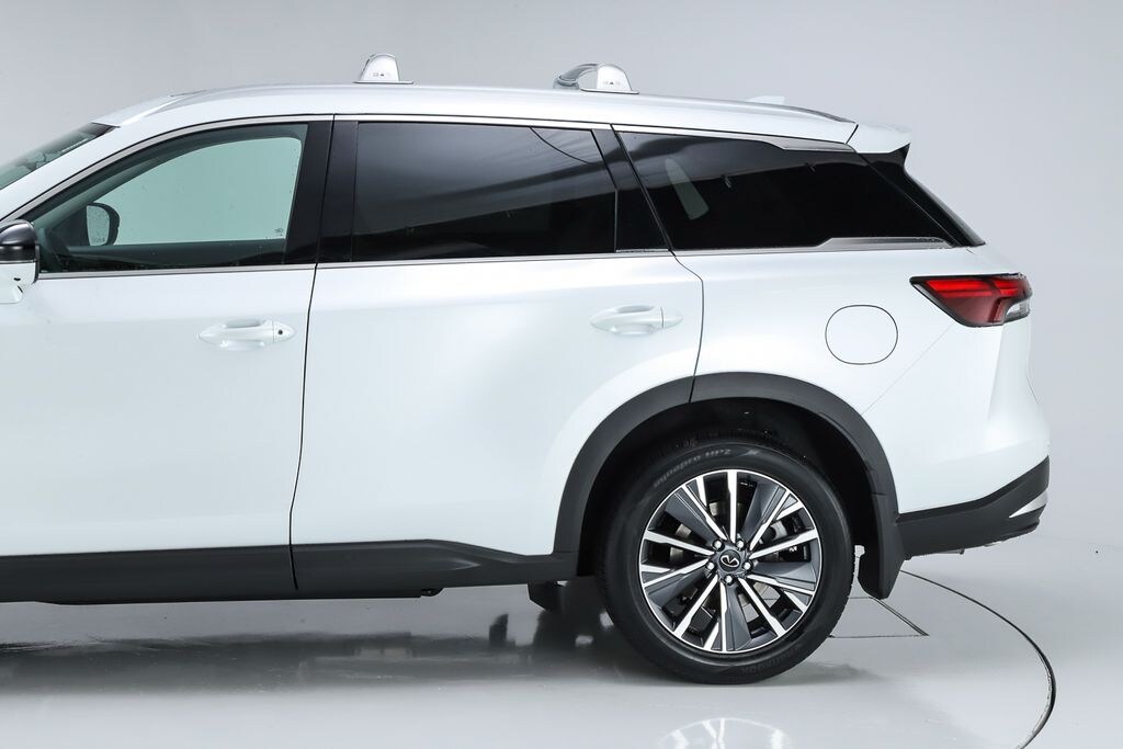 New 2027 INFINITI QX60 LUXE SUV