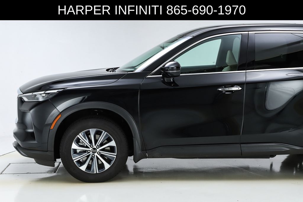 2025 Infiniti QX60 Pure photo 3