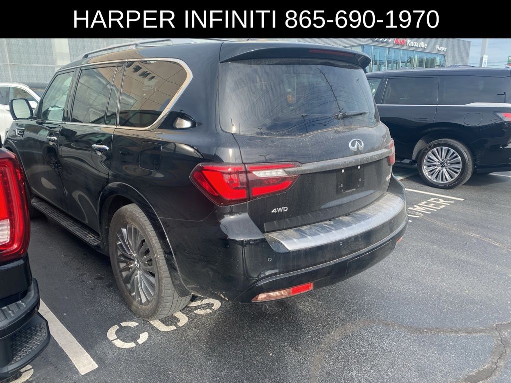 2023 Infiniti QX80 Premium Select photo 2
