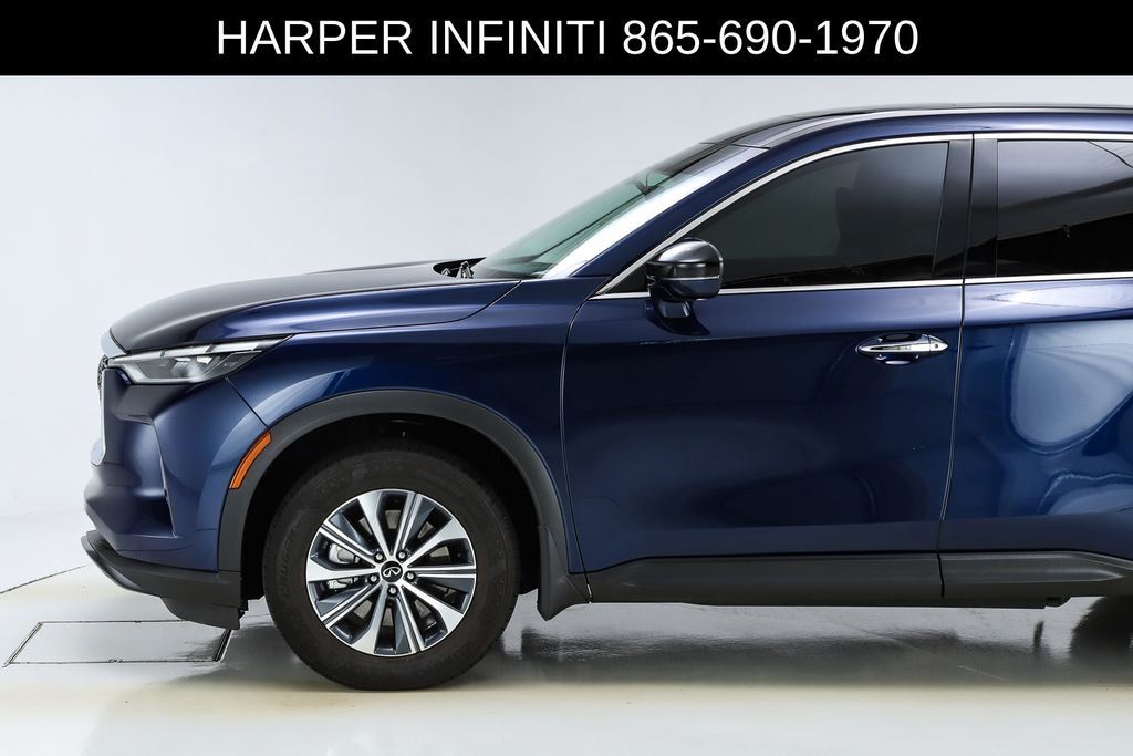 2025 Infiniti QX60 Pure photo 3
