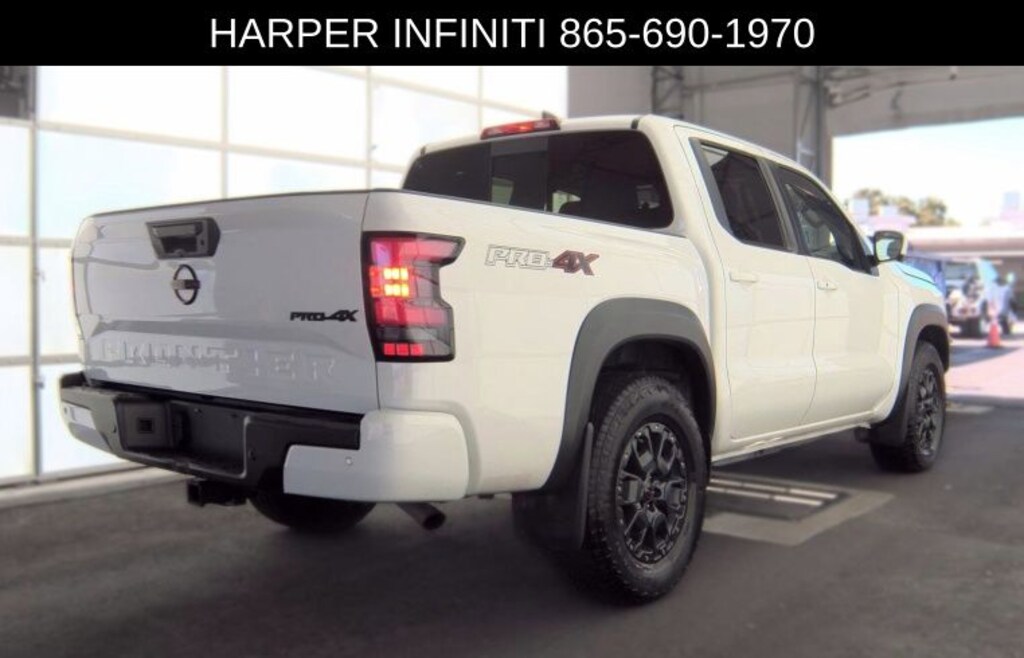 Used 2024 Nissan Frontier PRO-4X Truck Crew Cab