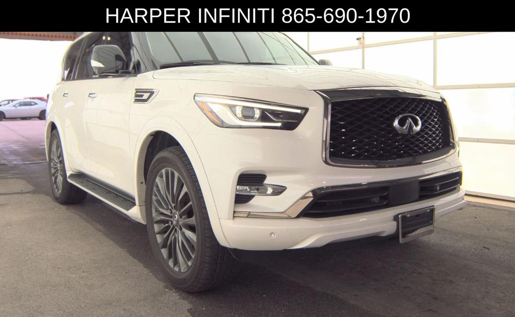 2023 Infiniti QX80 Premium Select photo 4