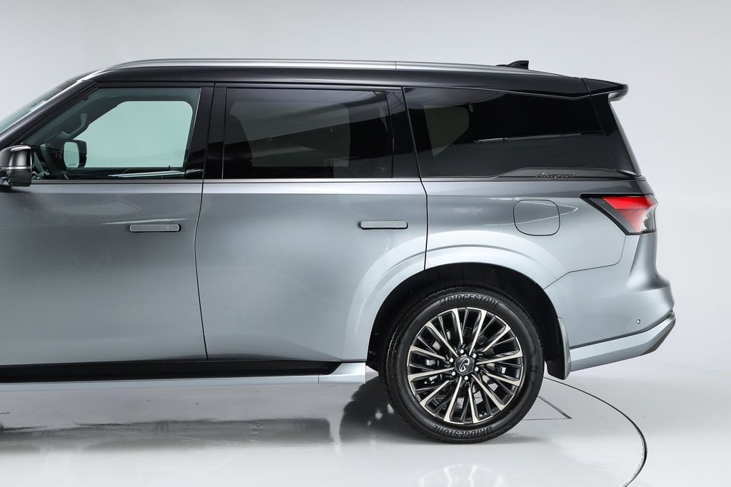 New 2027 INFINITI QX80 AUTOGRAPH SUV