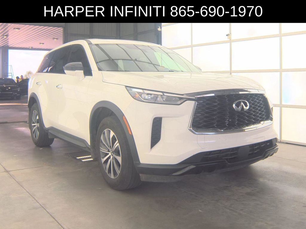 2025 Infiniti QX60 Pure photo 4