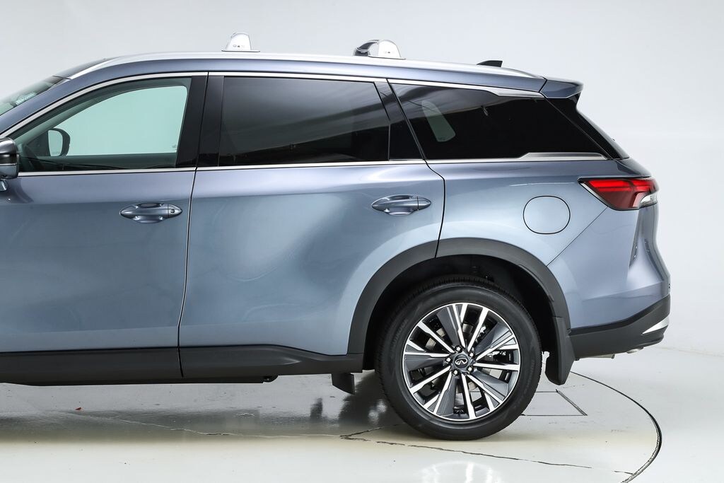 New 2027 INFINITI QX60 Luxe SUV