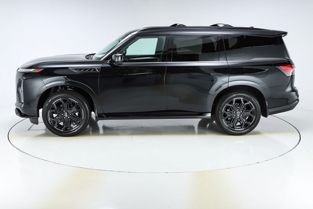 2026 Infiniti QX80 Sensory photo 2
