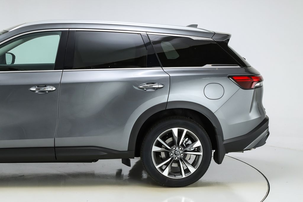 2025 Infiniti QX60 Luxe photo 4