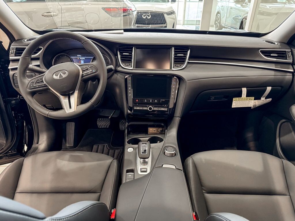 New 2025 INFINITI QX50 PURE SUV
