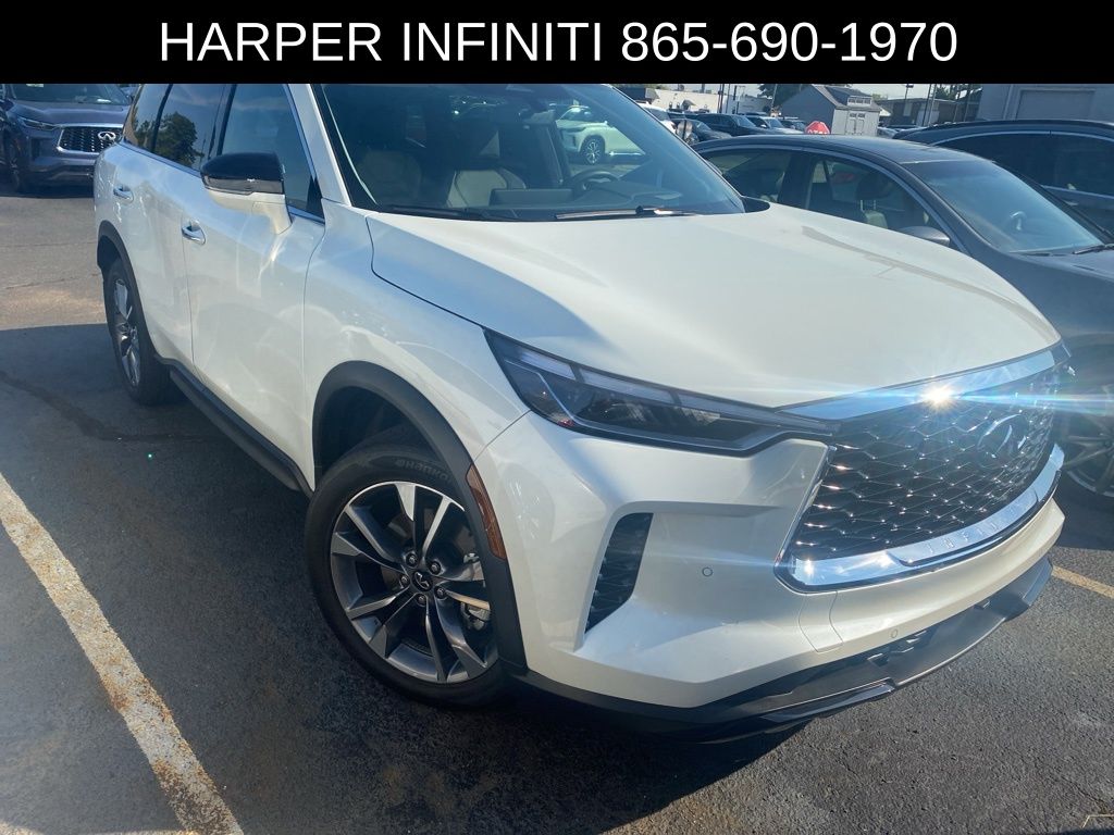 2025 Infiniti QX60 Luxe photo 4