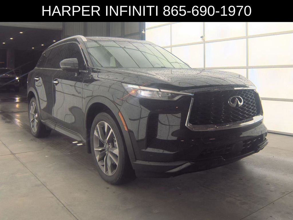 2025 Infiniti QX60 Luxe photo 4