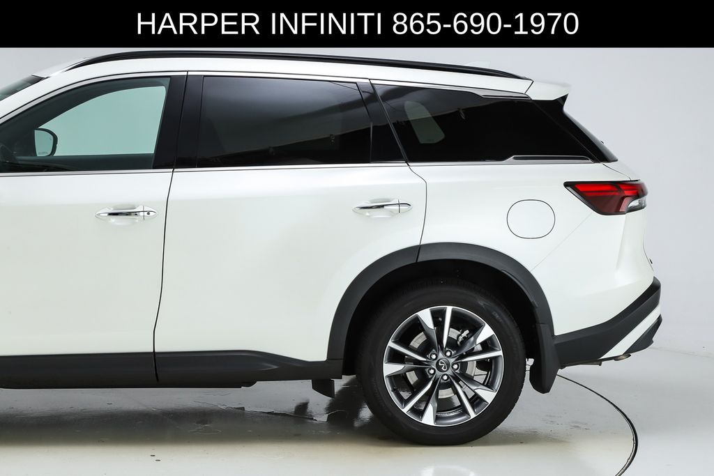 2025 Infiniti QX60 Luxe photo 3