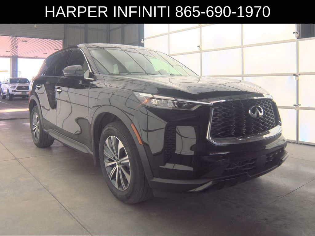 2025 Infiniti QX60 Pure photo 4