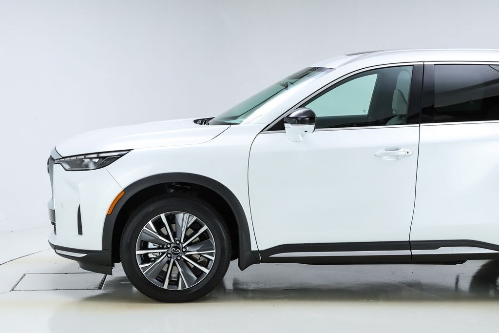 New 2026 INFINITI QX60 LUXE SUV