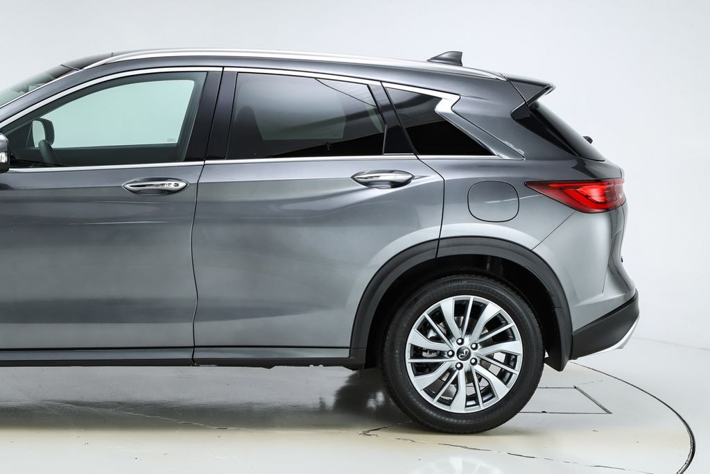 New 2025 INFINITI QX50 LUXE SUV