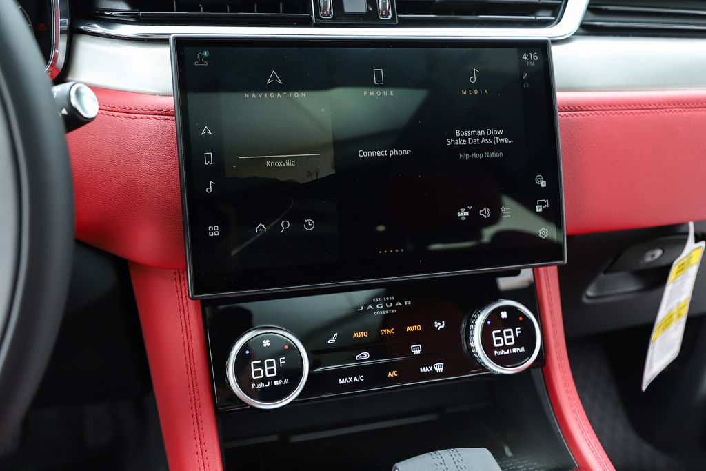 2026 Jaguar F-Pace R-Dynamic S - Photo 27