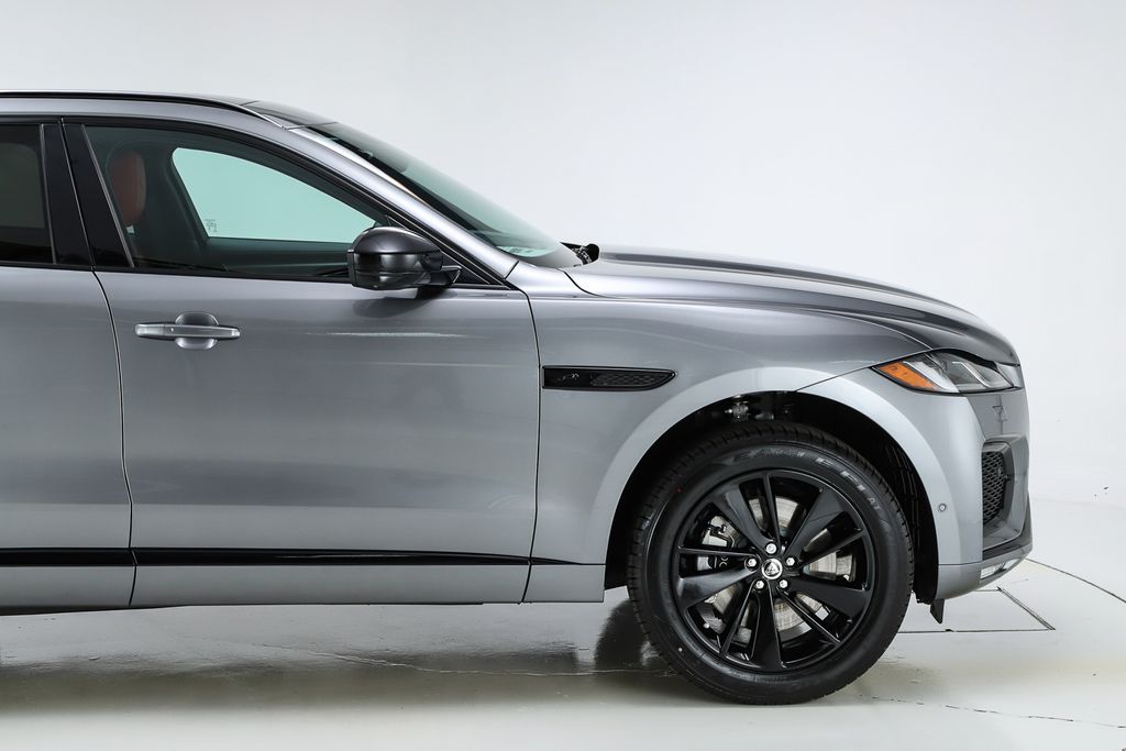 2026 Jaguar F-Pace R-Dynamic S - Photo 13